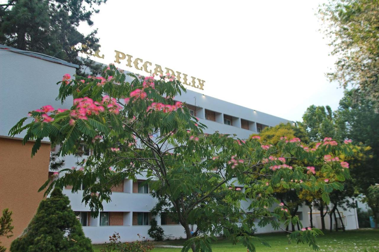 Hotel Piccadilly مامايا المظهر الخارجي الصورة