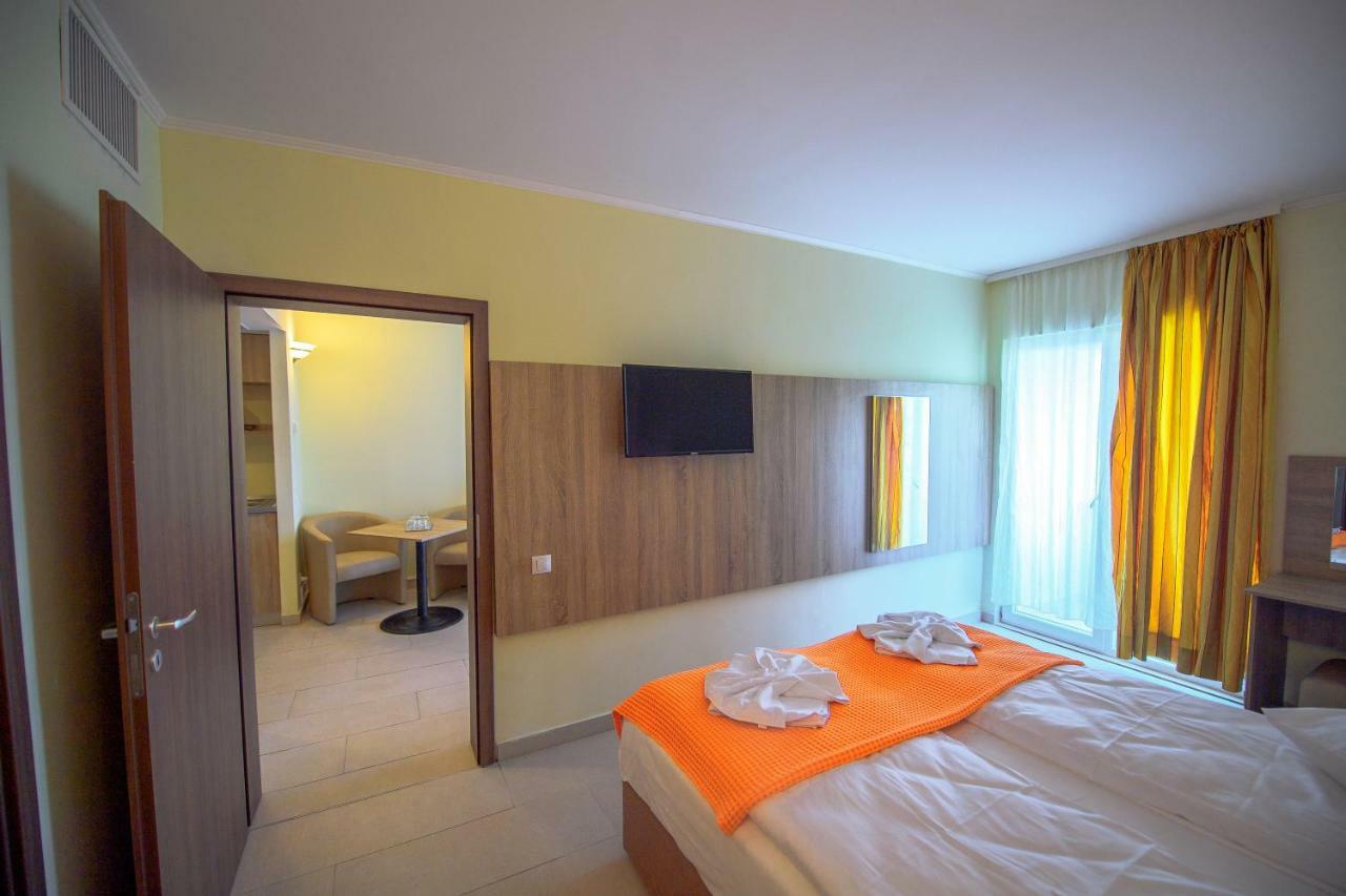 Hotel Piccadilly مامايا المظهر الخارجي الصورة